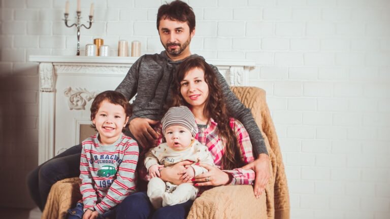 Family Visa Extensions & Applications