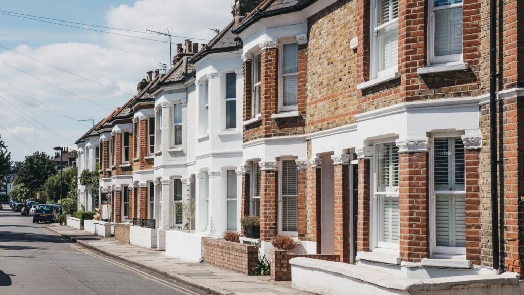 skilled worker settlement in uk